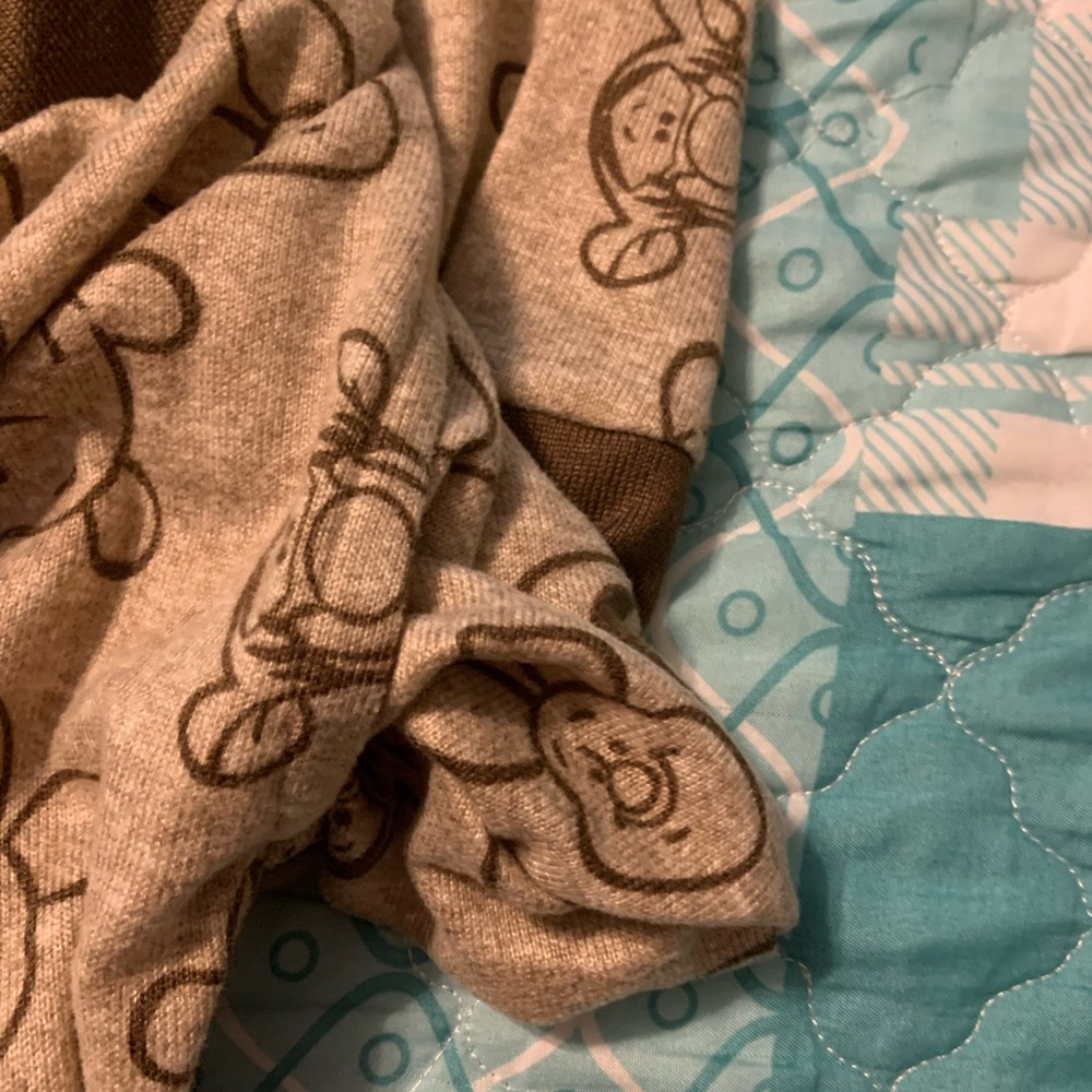 Cozy Beige Disney Print Pajama Set - Picture 4 of 6
